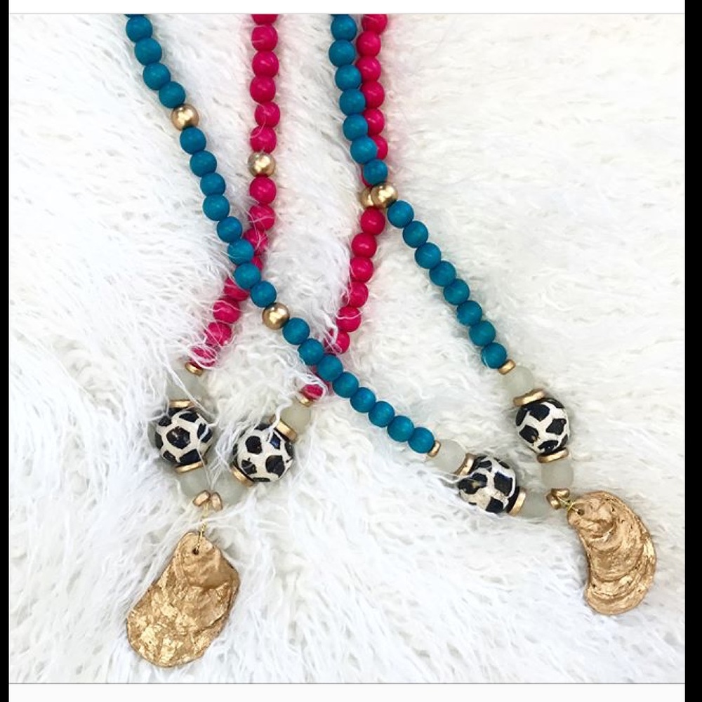 Colorful Oyster Necklace